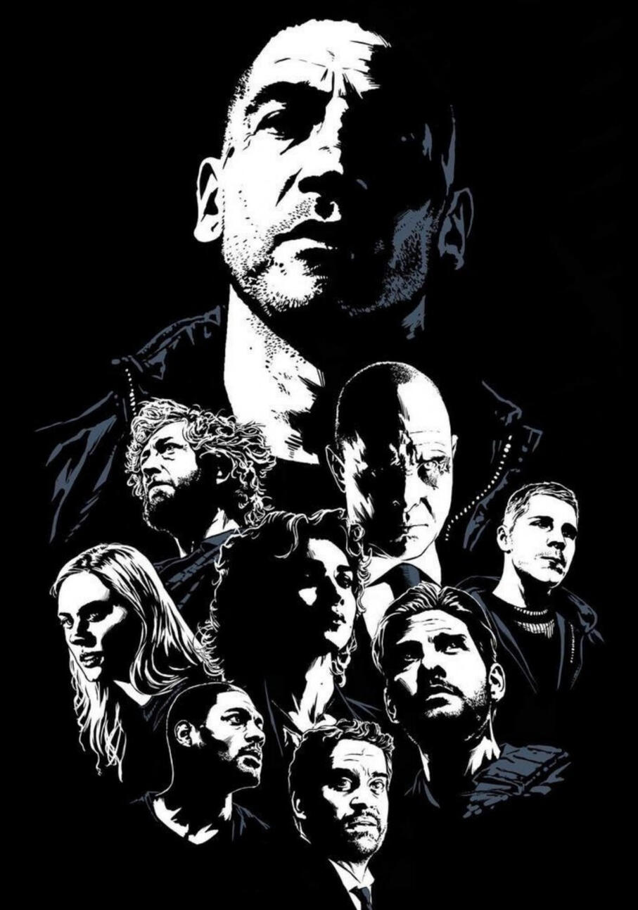 The Punisher holding 2 guns